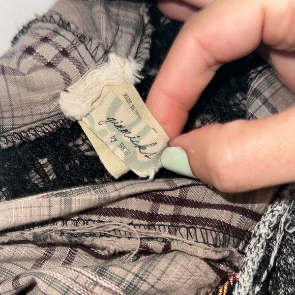 Gimmicks by BKE hooded top size small - Picture 3 of 4